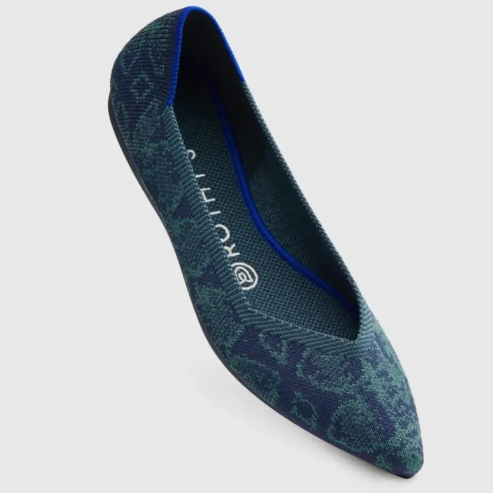 Rothy’s point emerald green snake size 6 woman’s flat shoes